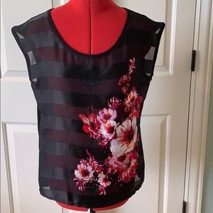 White House Black Market Top